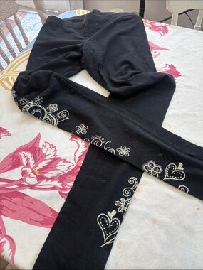Black Leggings with White Heart & Floral Embroidery
